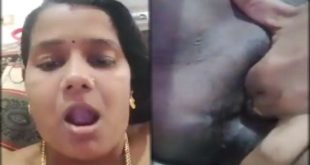 Super Horny Mallu Bhabhi Masturbating